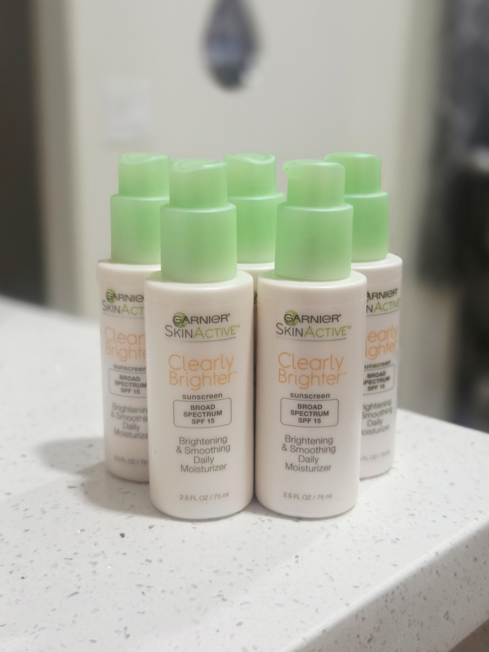 Clearly Brighter Brightening & Smoothing Daily Moisturizer SPF 15 - X5